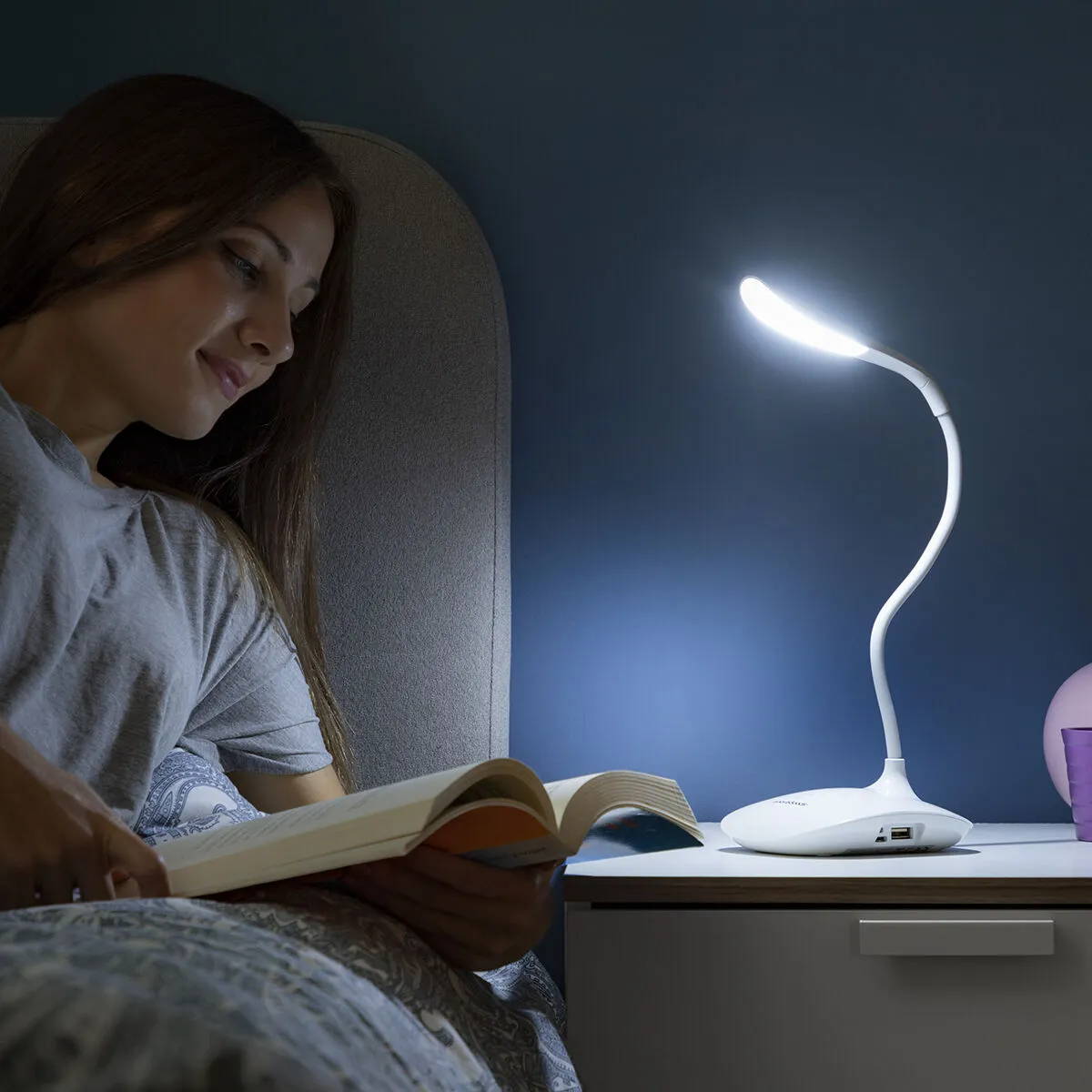 Dotyková dobíjecí stolní LED lampa Lum2Go InnovaGoods