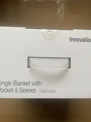 Přikrývka s jedním otvorem s kapsou uprostřed Faboulazy InnovaGoods