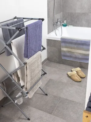 Skládací a rozkládací kovový sušák na prádlo s 3 výškami Cloxy InnovaGoods 11 tyčí