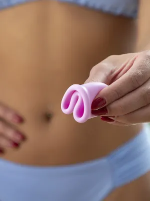 Menstruační kalíšek s doplňky Kuppy InnovaGoods