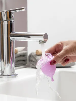 Menstruační kalíšek s doplňky Kuppy InnovaGoods