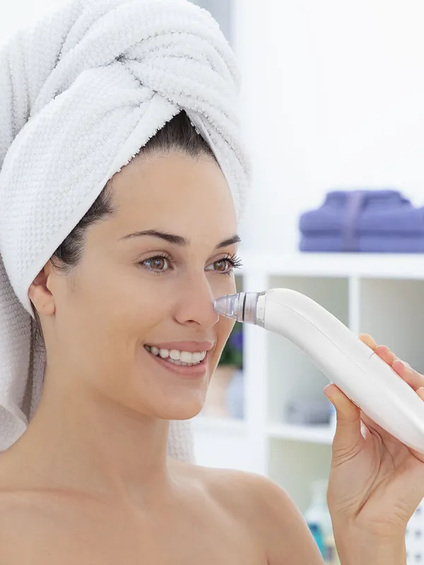 Produkt Elektrický obličejový čistič na černé tečky Pore·Off InnovaGoods Obrázek