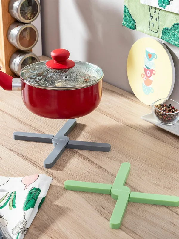 Produkt Samostatné skládací silikonové podložky Folvet InnovaGoods 2 kusů Obrázek