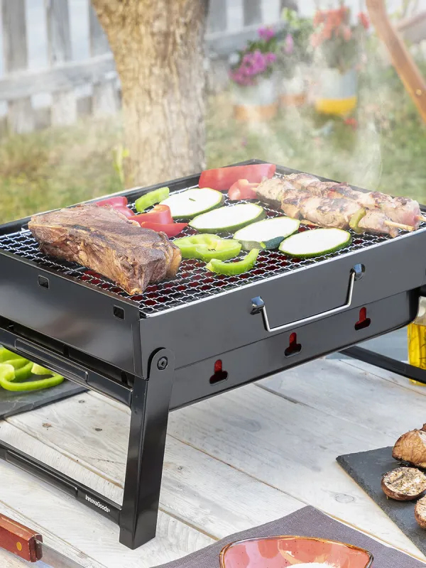 Produkt Přenosný skládací gril na dřevěné uhlí BearBQ InnovaGoods Obrázek